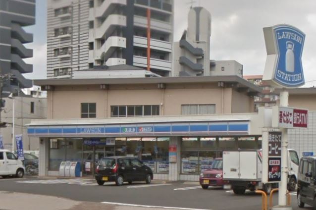 コンビニ　ローソン小倉田町店（コンビニ）まで563m