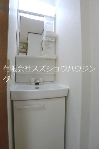 第1コーポ新松戸の内装写真