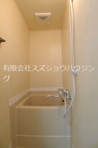 第1コーポ新松戸の風呂写真
