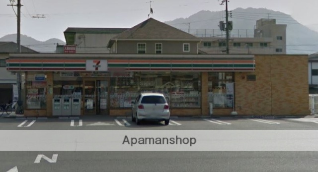 コンビニ　セブンイレブン（コンビニ）まで116m