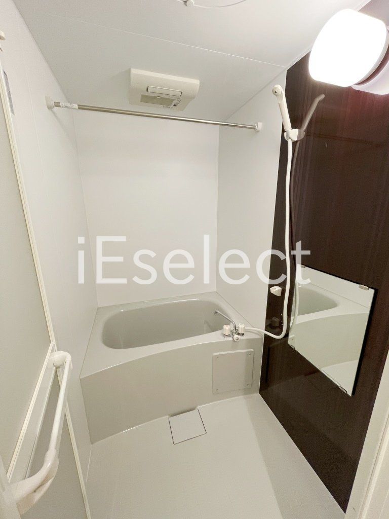 バス・シャワールーム　一日の疲れを癒せるバスルームです！