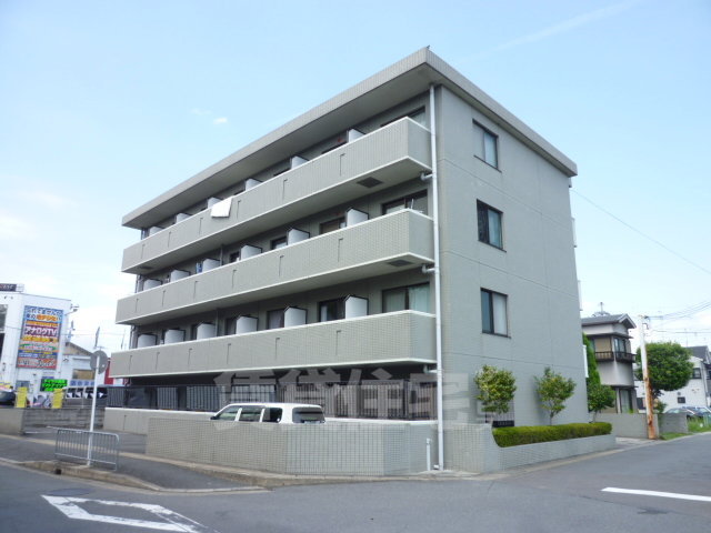 京都市山科区椥辻番所ケ口町のマンションの建物外観