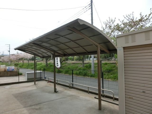 その他共有部分　便利な駐輪場です。