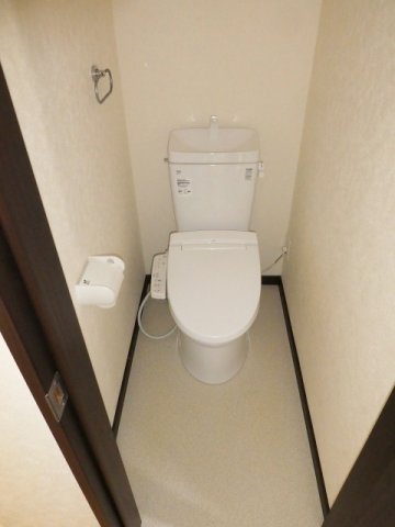 【メゾン・ド・ATYS A棟のトイレ】