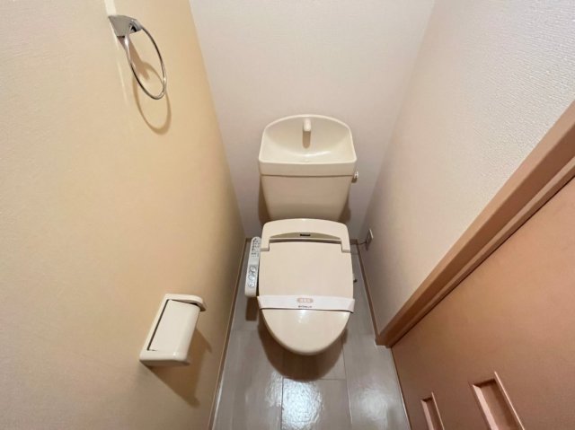 【HITOMI DORMITORYのトイレ】