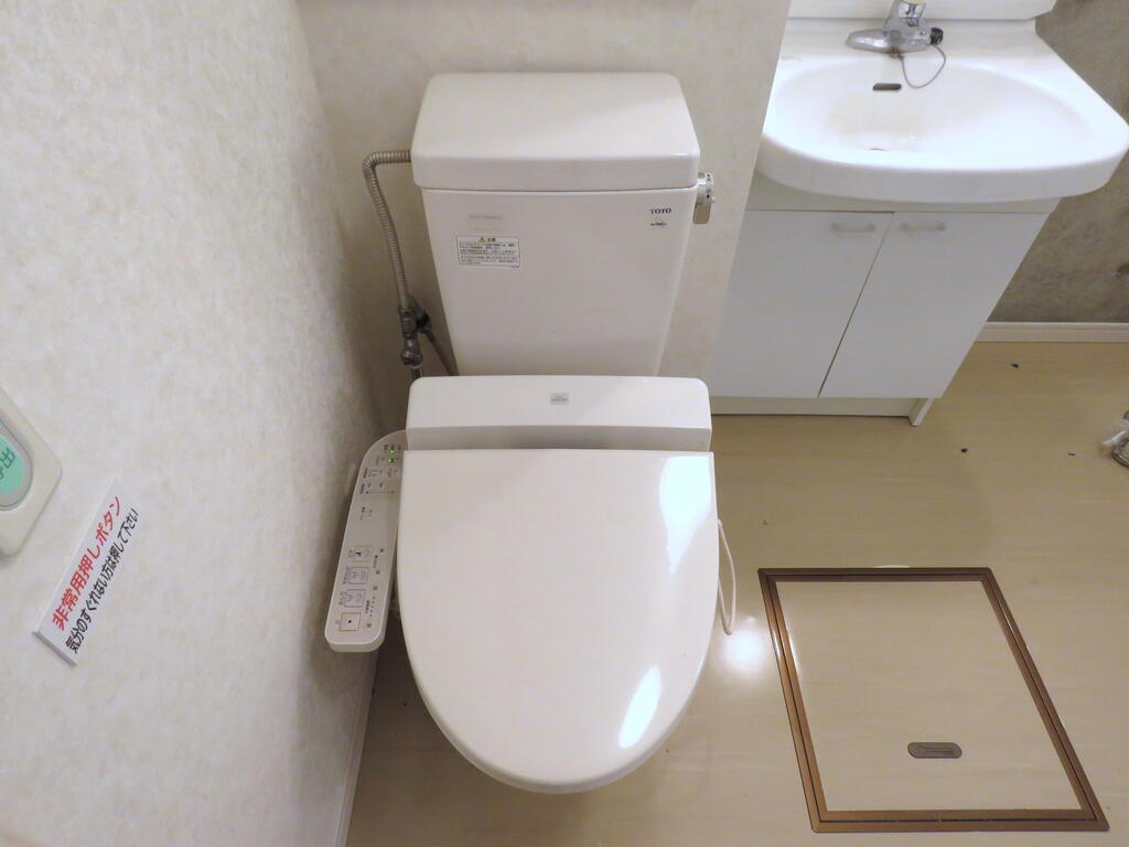 トイレ　トイレ