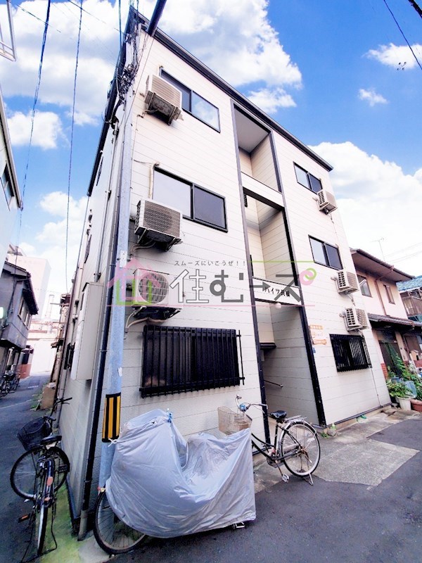 ハイツ長橋の建物外観