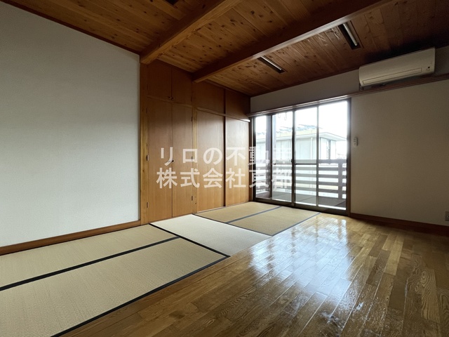 居室・リビング　昼寝もそのままゴロゴロできる和室♪癒しの空間です！