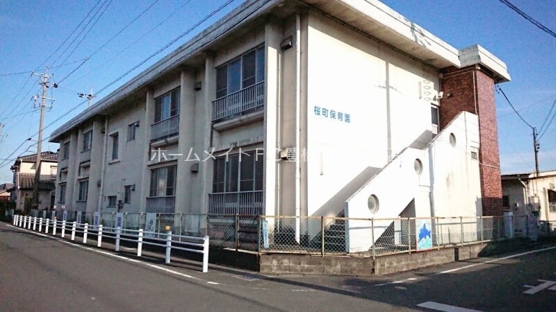 【豊川市小田渕町のアパートの幼稚園・保育園】