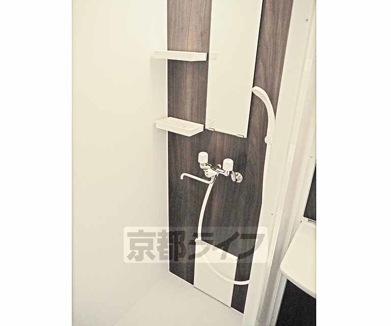 バス・シャワールーム　シャワールームです。