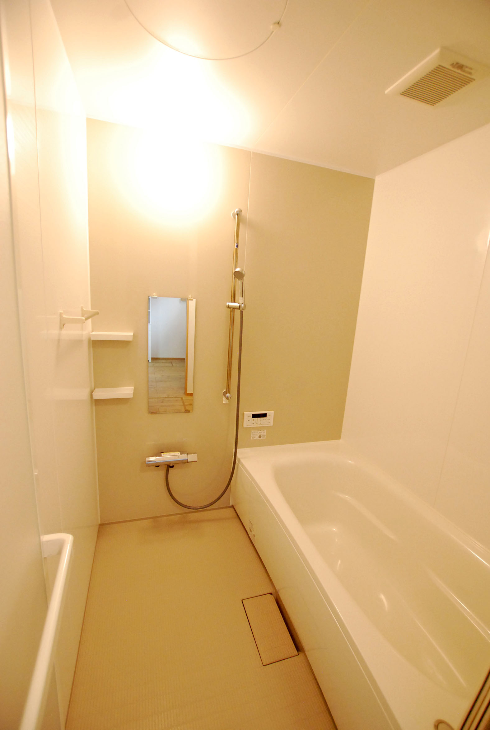 バス・シャワールーム　浴室です