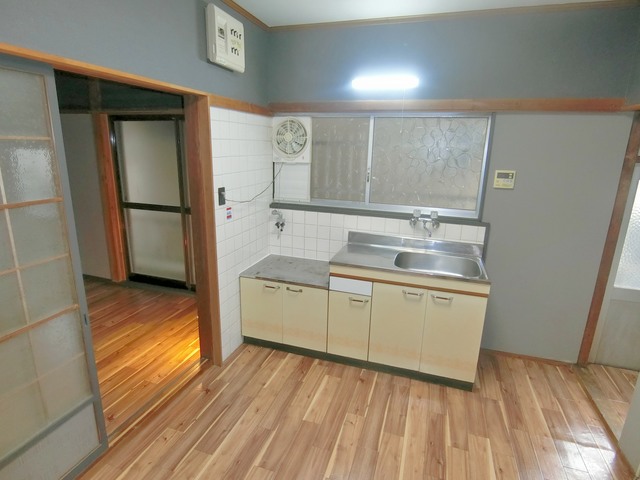 TC西三倉堂のキッチン写真