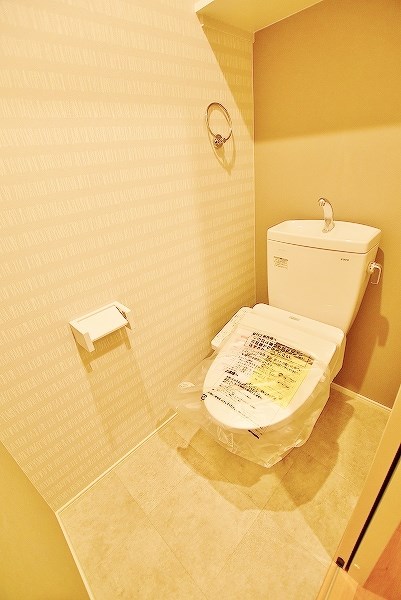 トイレ　★温水洗浄便座付トイレ★