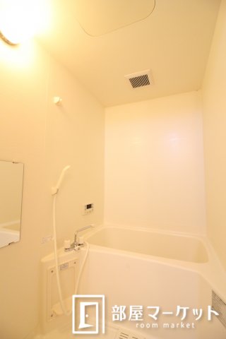 バス・シャワールーム　同型タイプ