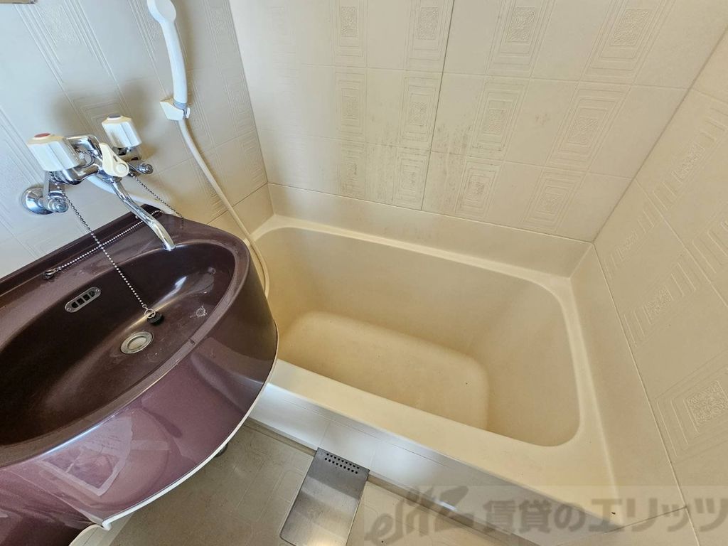 バス・シャワールーム　バス