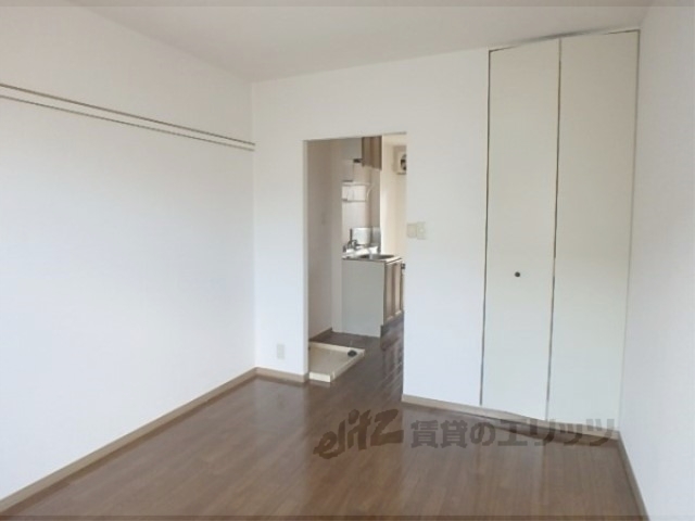 居室・リビング　洋室