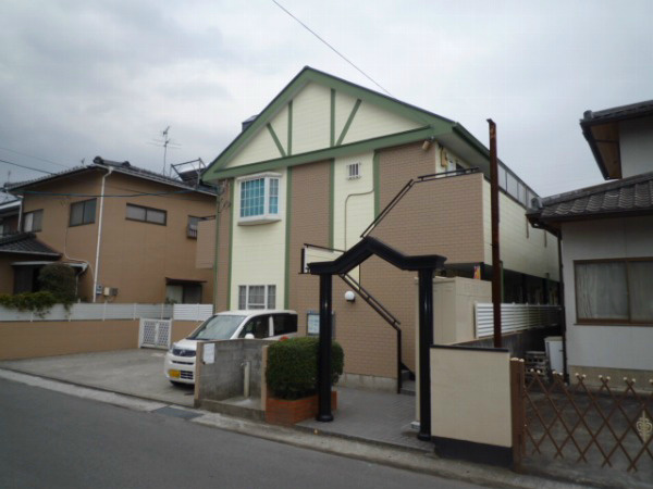 建物外観　ロフト付きのセレーノ若葉！！