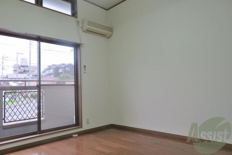 その他部屋・スペース　風通しも良さそうなので、お昼寝にも良いですね。