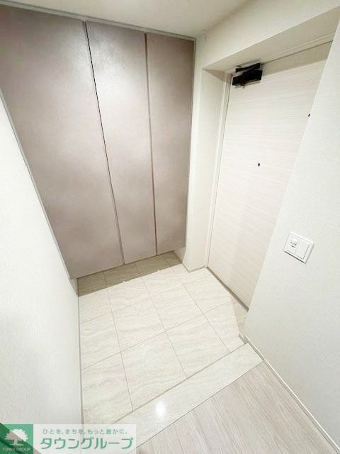 玄関　キッチン