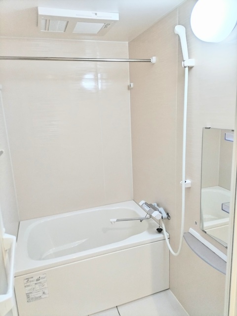 バス・シャワールーム　浴室