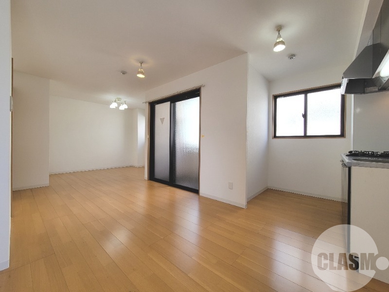 居室・リビング　洋室広々♪