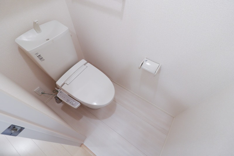 トイレ　図面と現状に相違がある場合には現状を優先