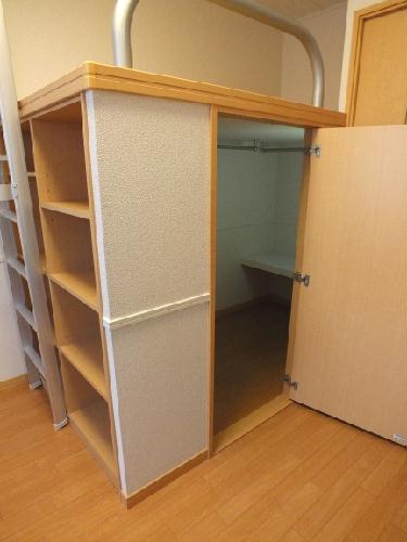 収納　ベッド下収納