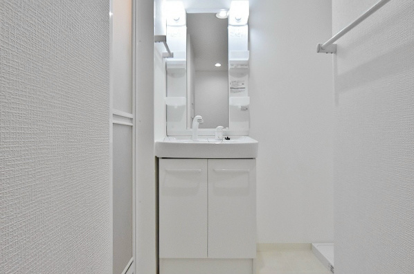 洗面設備　洗髪洗面化粧台