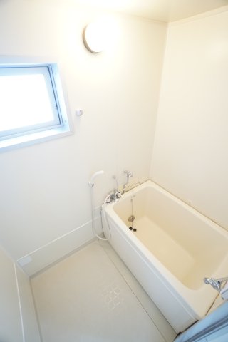 バス・シャワールーム　※同物件・同タイプの写真です。