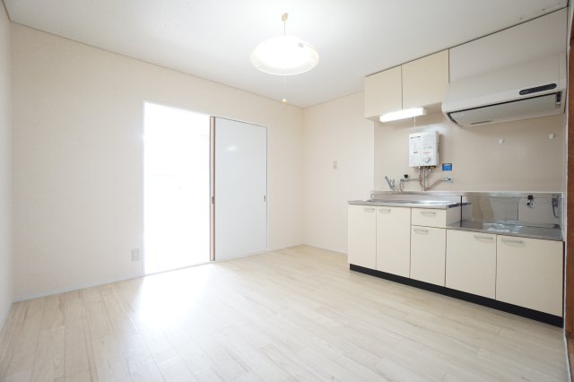 居室・リビング　※同物件・同タイプの写真です。