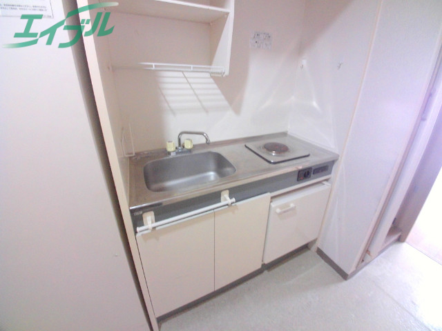 キッチン　同型参考写真