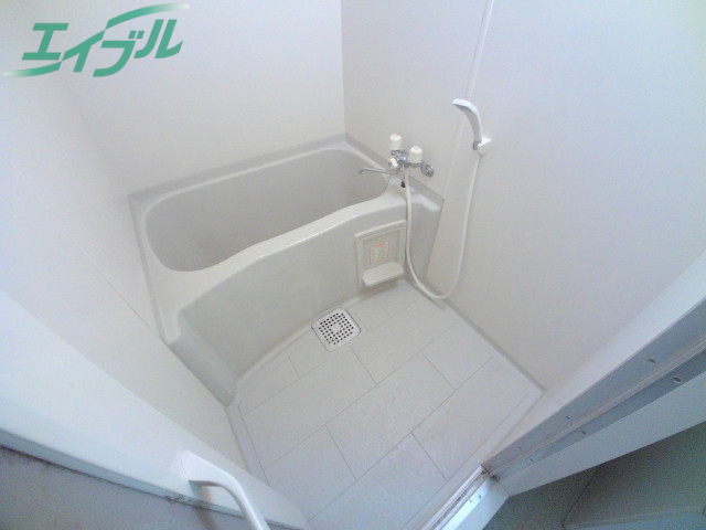 バス・シャワールーム　同型参考写真