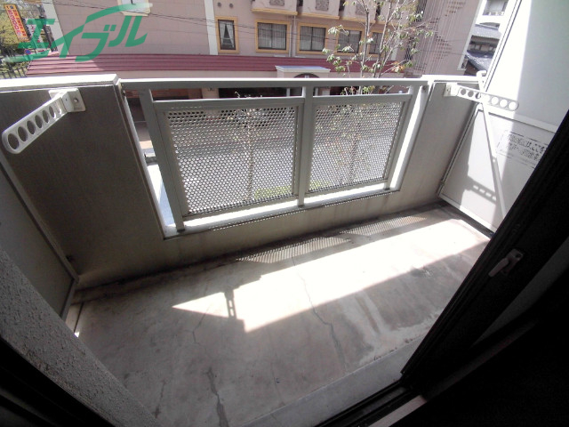 バルコニー　同型参考写真