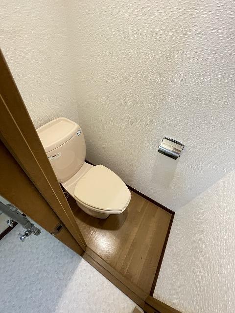 トイレ　トイレ