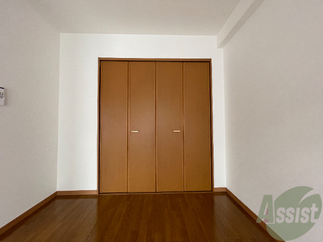 収納　収納は扉が大きくとても使いやすそうですね。