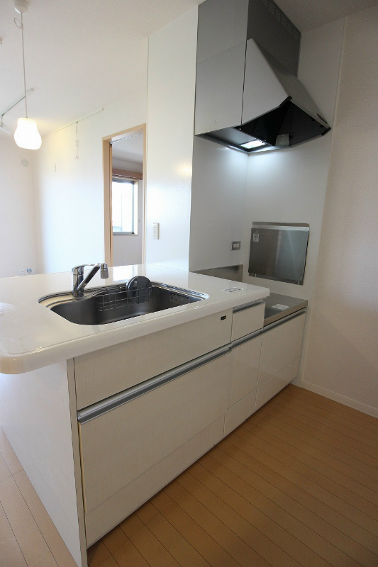 キッチン　都市ガス対応なので月々の光熱費が抑えられます