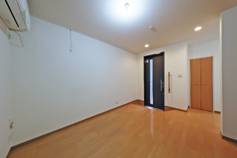 居室・リビング　７．８帖のリビングダイニング