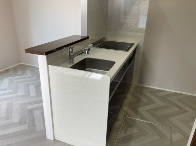 キッチン　コンパクトなキッチンで掃除もラクラク