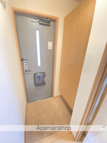 ＪＲ日豊本線 帖佐駅 徒歩13分 2階建 築21年の玄関写真