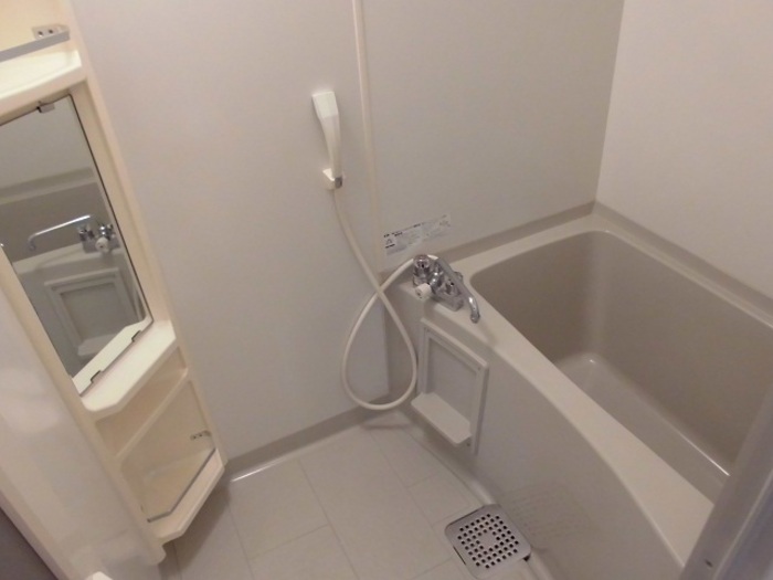 バス・シャワールーム　※別号室参照※
