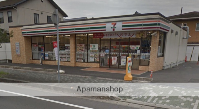 コンビニ　セブンイレブン四日市小杉新町店（コンビニ）まで929m