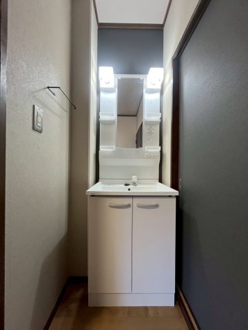 洗面設備　忙しい朝には欠かせない洗面所です