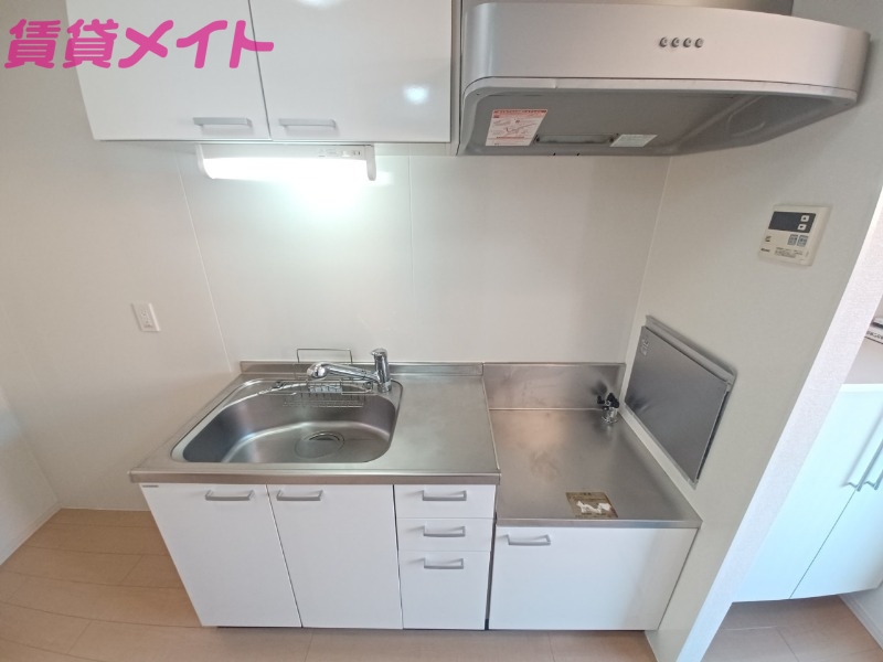 キッチン　同型参考写真