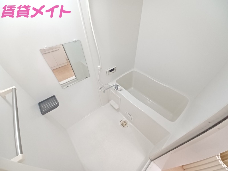 バス・シャワールーム　同型参考写真