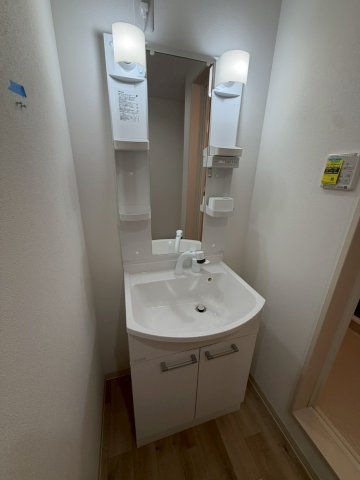 洗面設備　広い洗面スペース