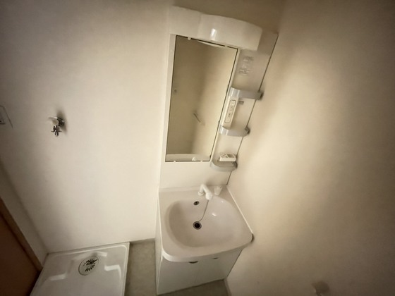 洗面設備　※別部屋の写真です