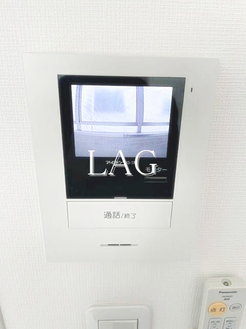 セキュリティ　モニター付きインターホンになります。