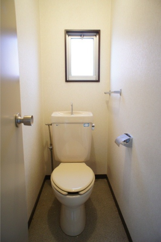 トイレ　図面と現状に相違がある場合には現状を優先