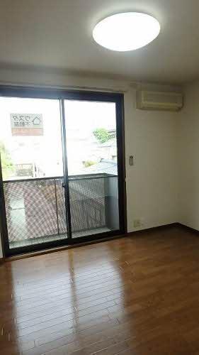 居室・リビング　5.9帖洋室