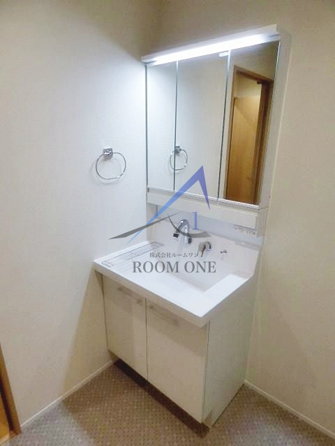 洗面設備　洗面台です。